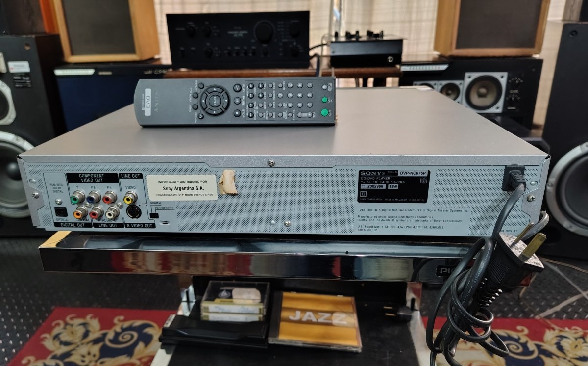 sony-dvpnc675p